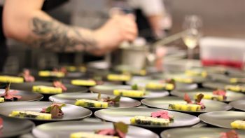 Dégustation de foie gras entier : une expérience culinaire raffinée